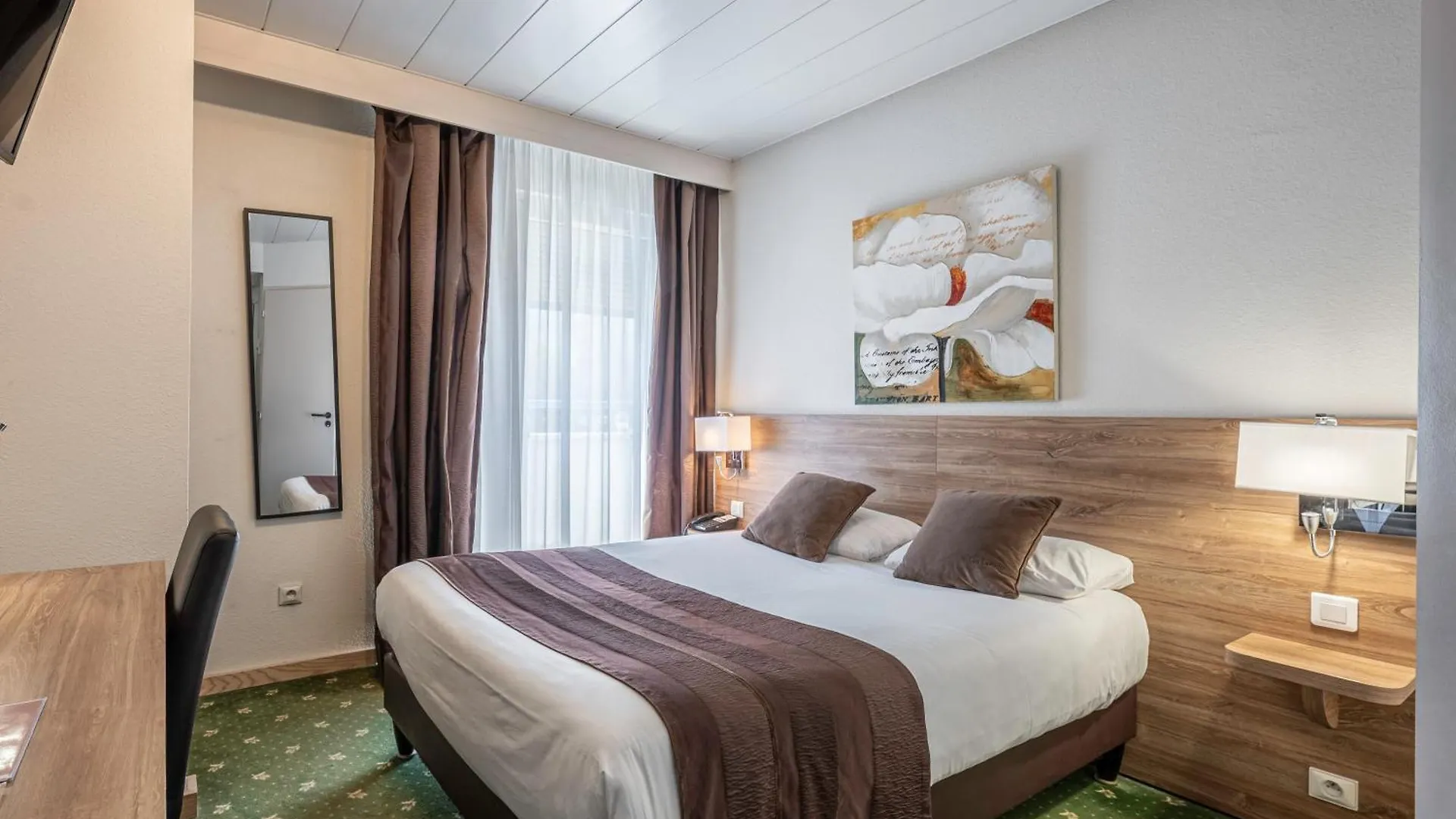 The Originals City, Hotel Du Faucigny, Cluses Ouest Scionzier 3*,  Francia